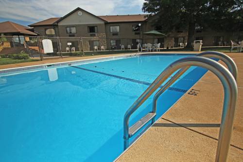 Summer Bay's Tradition Inn cover picture