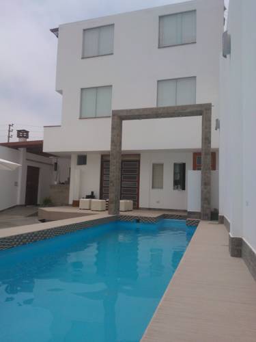 Good Wave Hostel Cover Picture