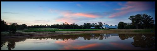 Balgownie Estate Winery - Bendigo House cover picture
