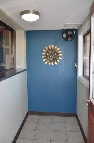 Regency Inn cover picture