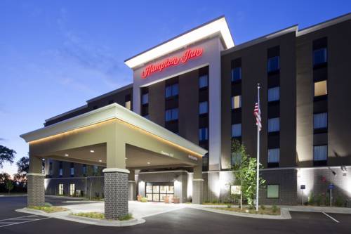 Hampton Inn Minneapolis-Roseville,MN cover picture