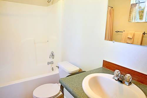 Sunbanks Resort cover picture