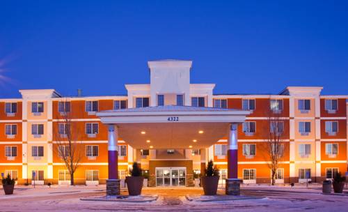 Holiday Inn Express and Suites St. Cloud cover picture