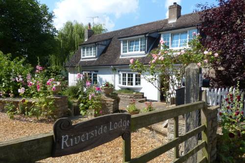 Riverside Lodge cover picture