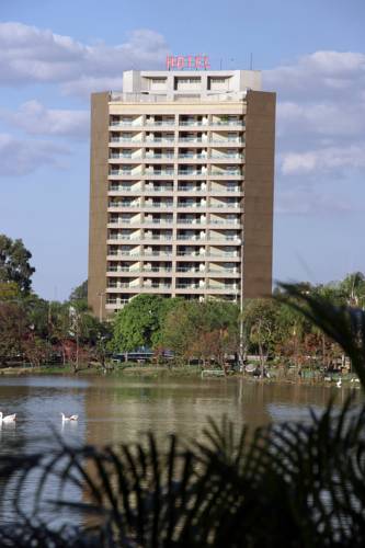 Lagoa Serena Flat Hotel Cover Picture