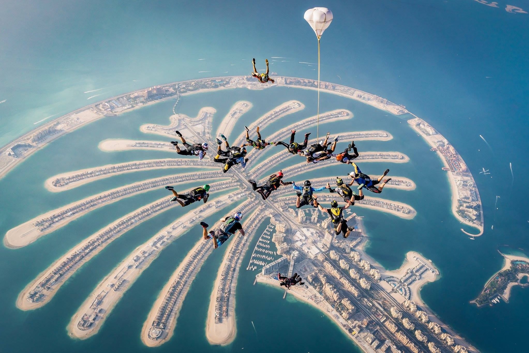 Skydive Dubai illustration