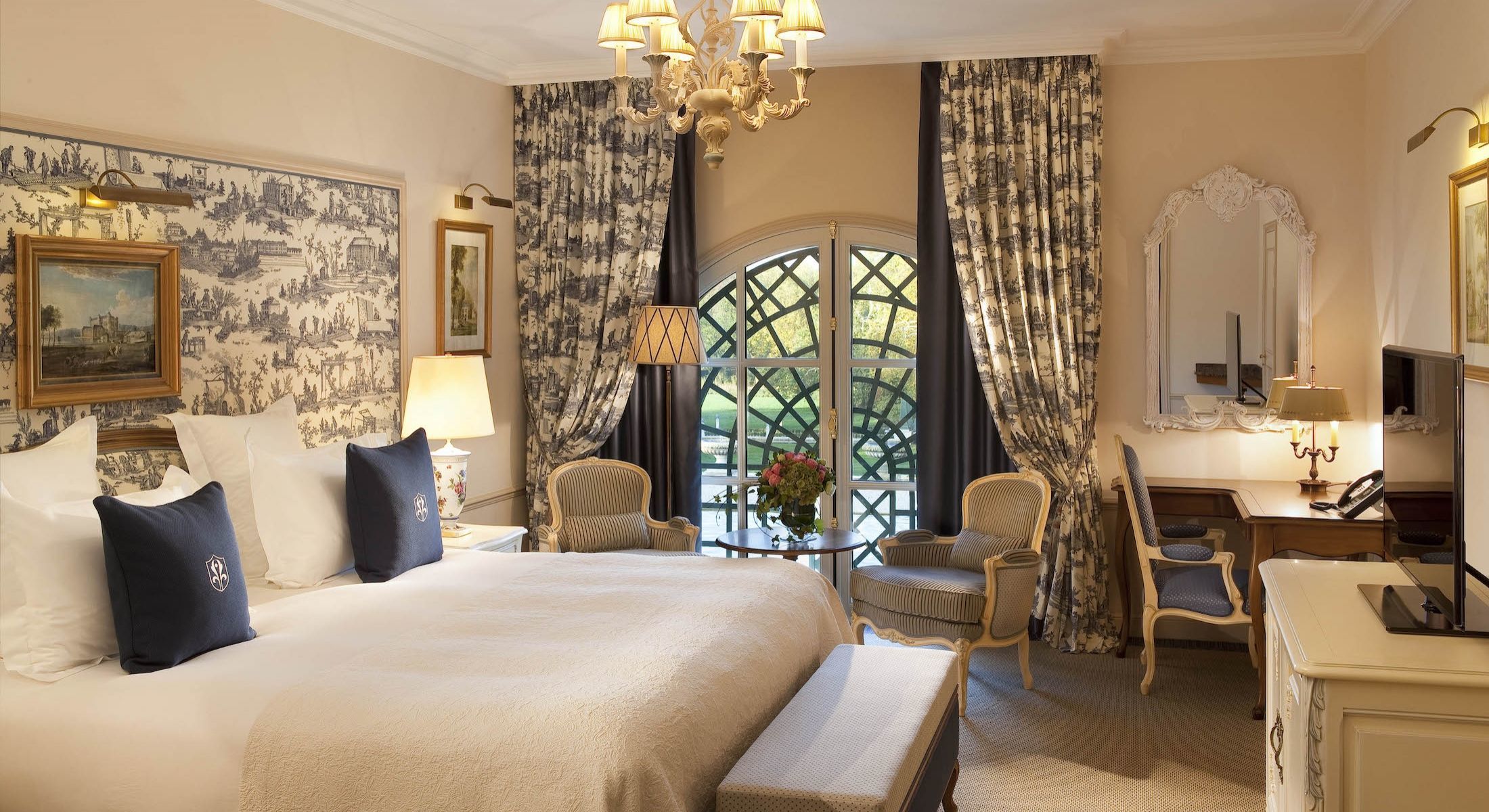 Premium Suite room