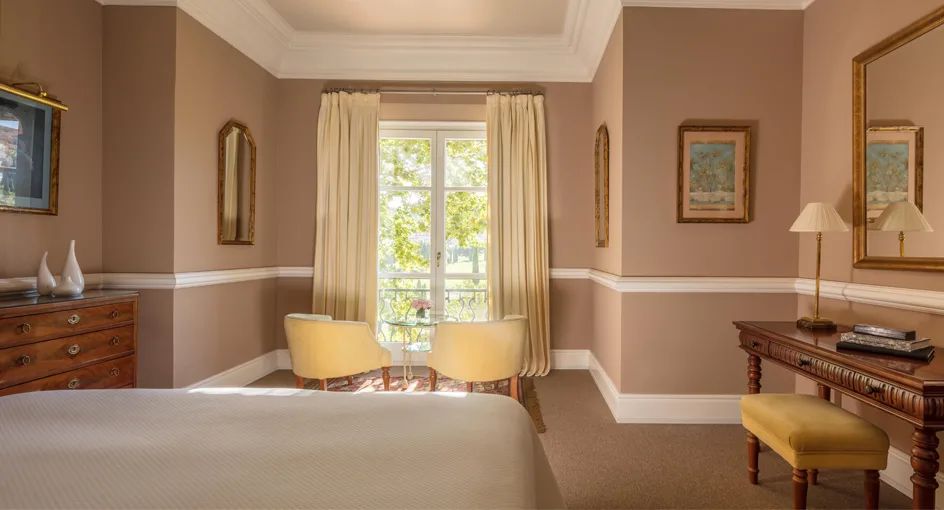 Deluxe Room room