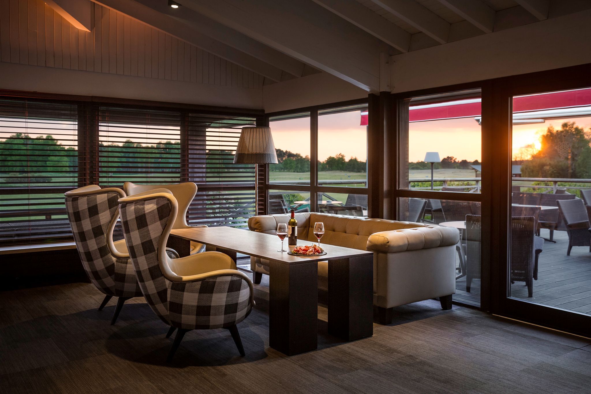 Fairways and Vineyards: 5-Day Golf Adventure in Bordeaux package cover picture