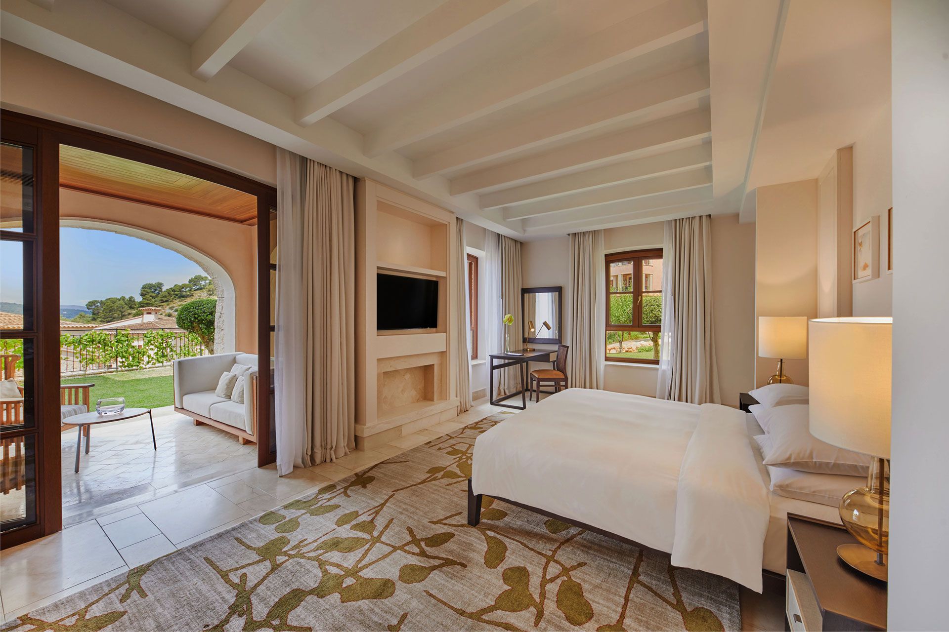 Junior Suite Garden View room