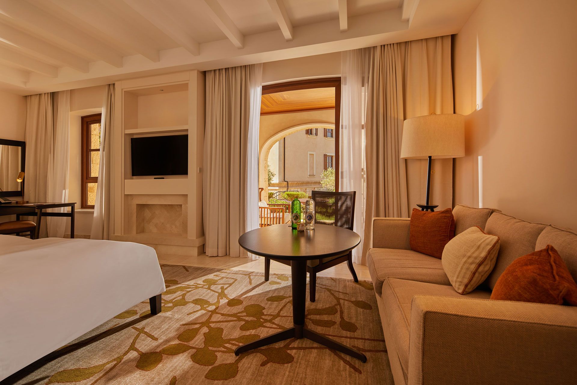 Junior Suite Garden View room