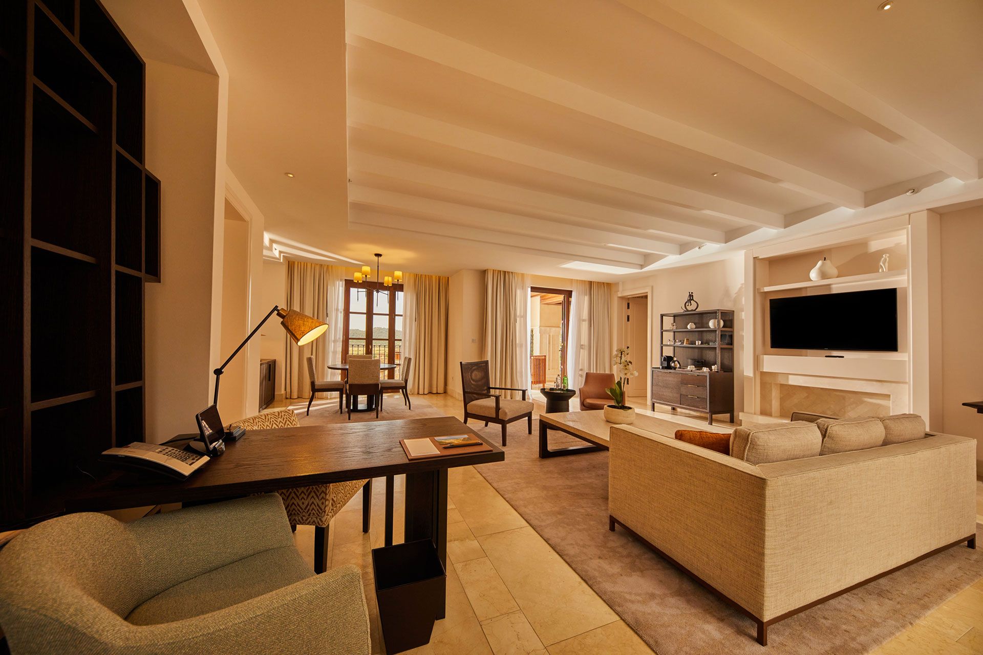Grand Suite View room