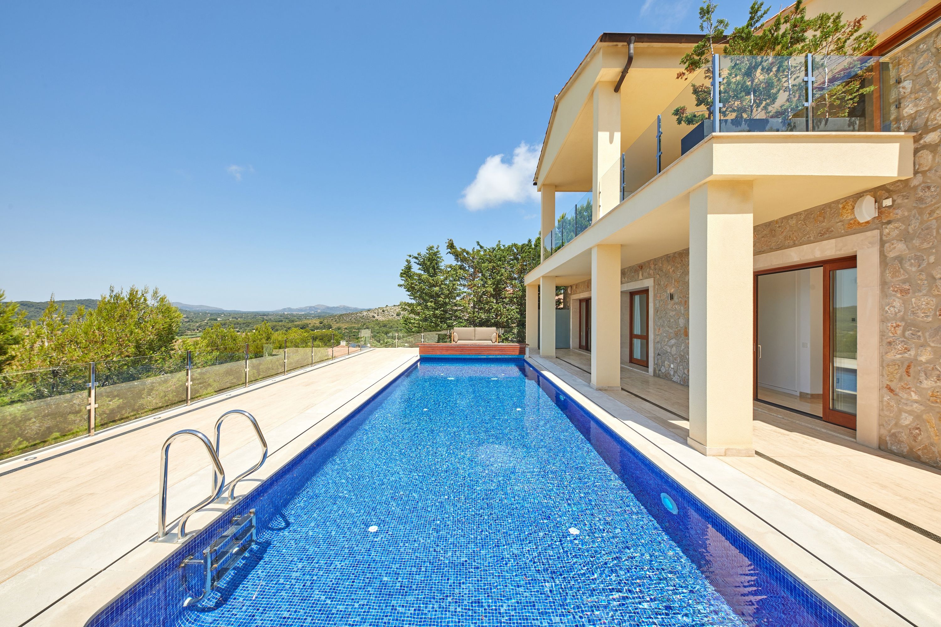 Cap Vermell Luxury Villa room