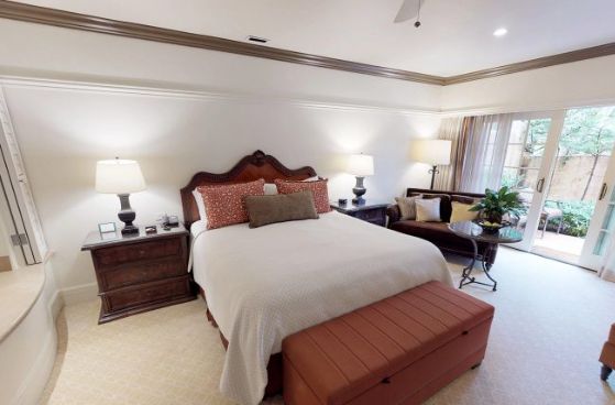 Spa & Deluxe Spa Room room