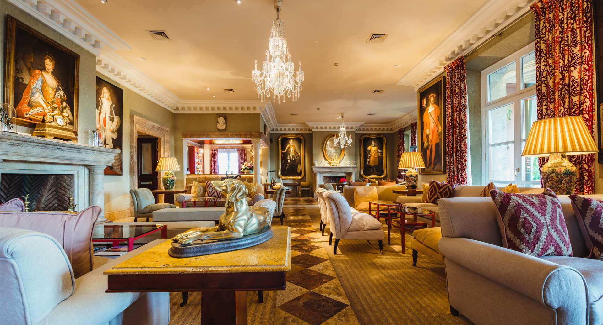 Anantara Villa Padierna Palace hotel cover picture