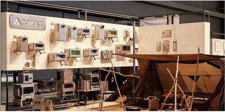 Pomoly com Cover Picture