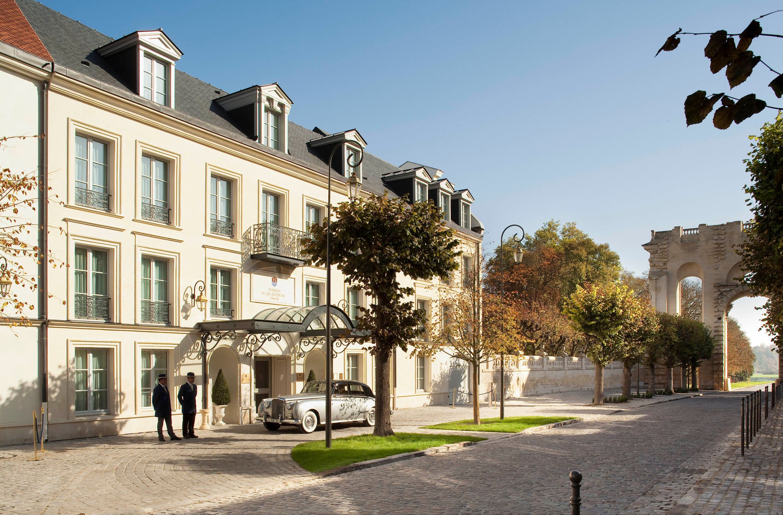 Auberge du Jeu de Paume hotel cover picture
