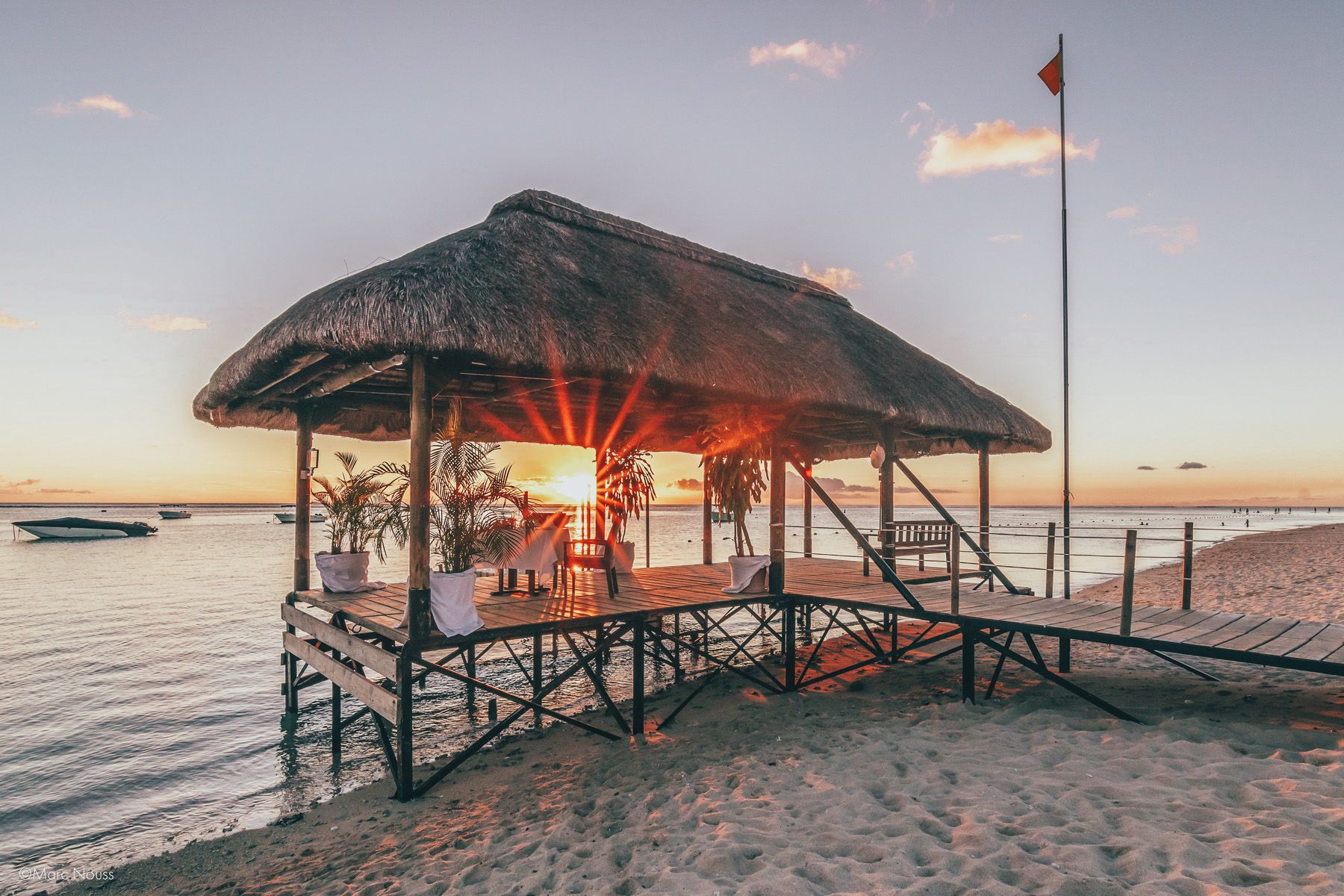 Sunny Golf Escape package cover picture