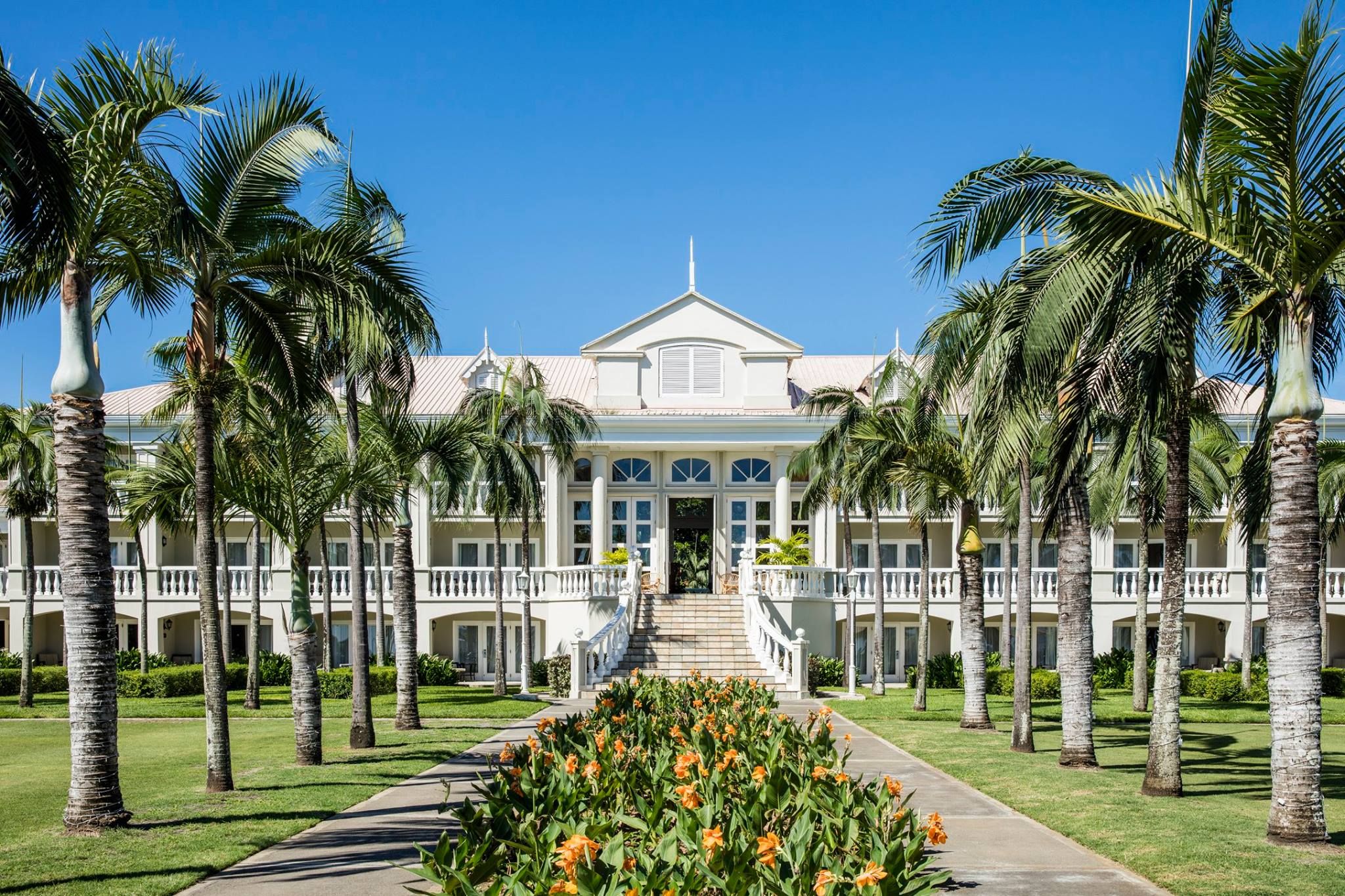 Travel package cover picture