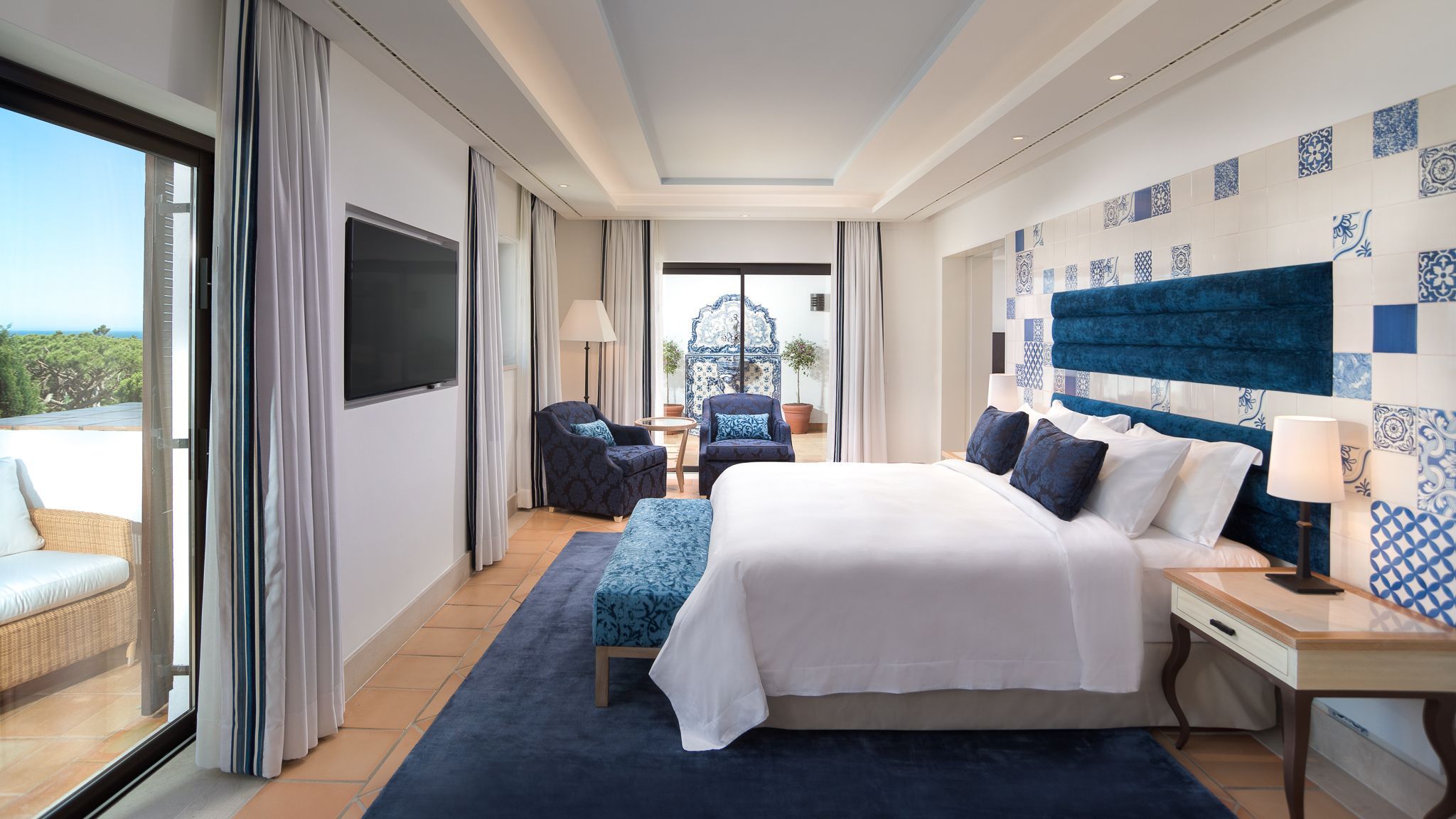 Pine Cliffs Hotel hotel cover picture