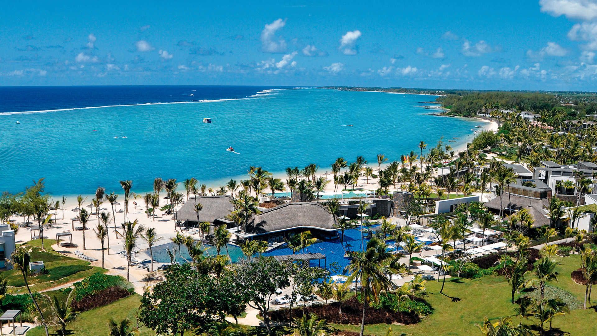 Travel package cover picture