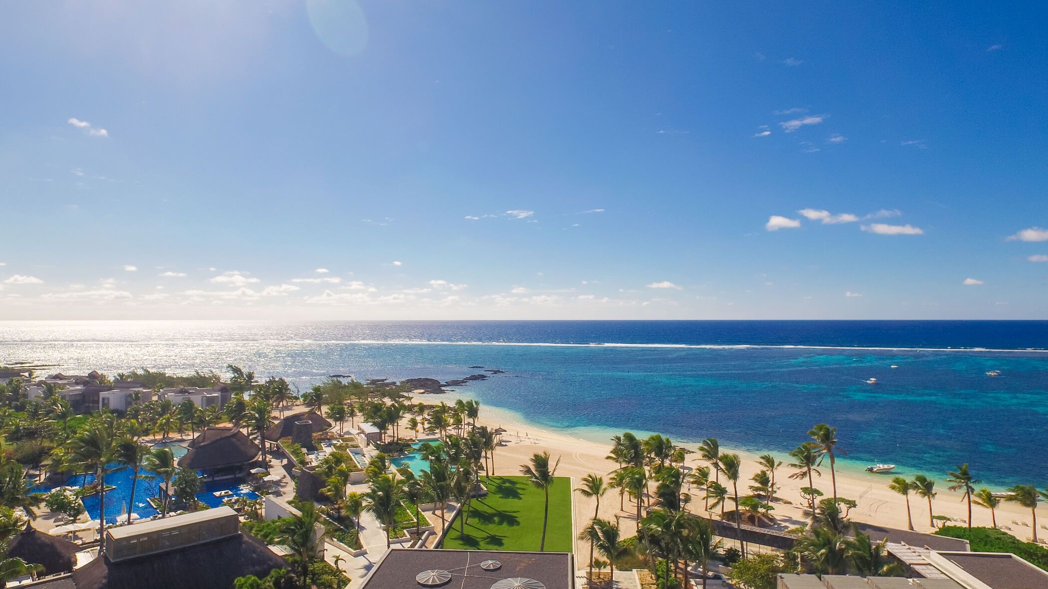 Travel package cover picture