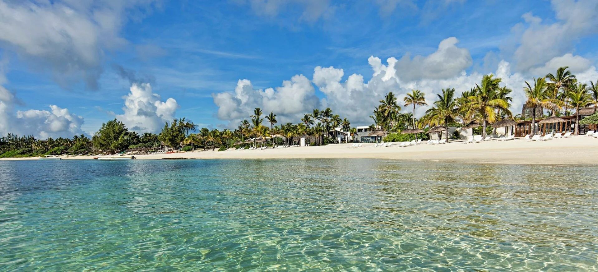 Travel package cover picture