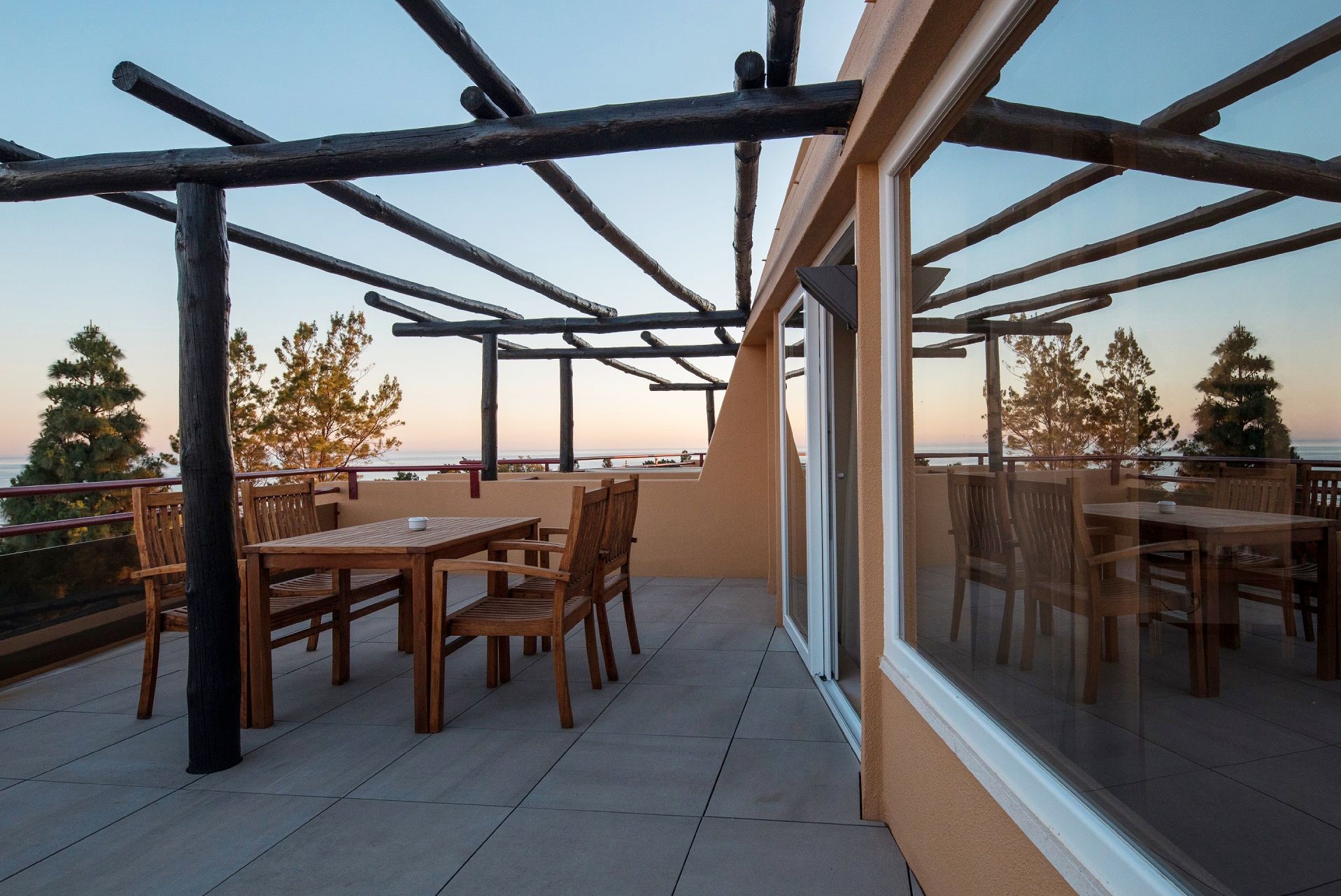 Dom Pedro Marina Vilamoura Boutique Hotel & Golf hotel cover picture
