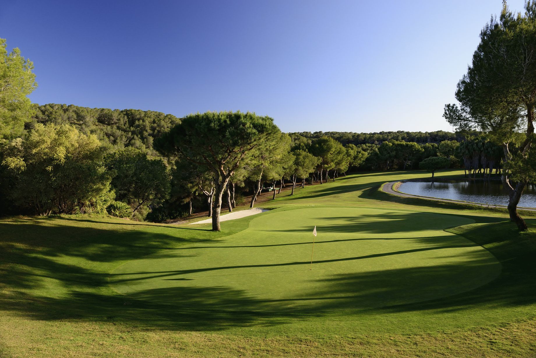 The Ultimate Golf Voyage package cover picture