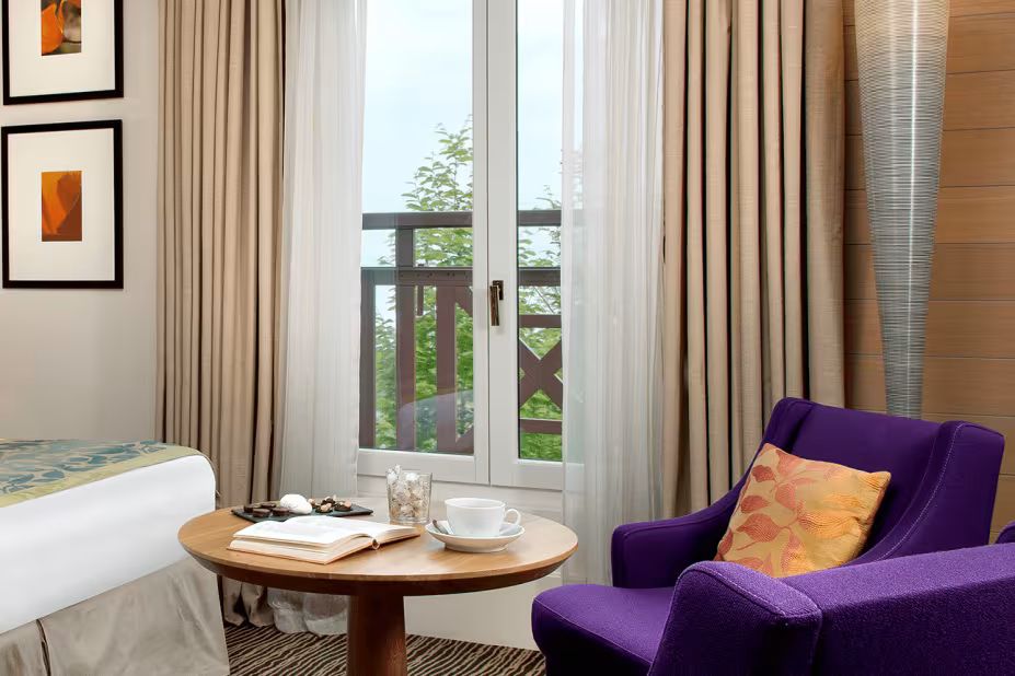 South Privilege Room room