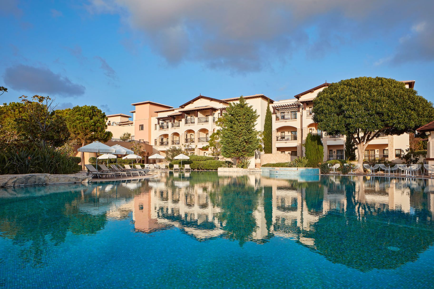 Travel package cover picture
