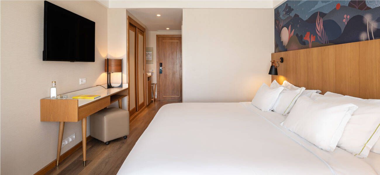 Triple Room room