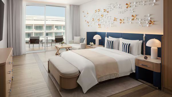 John Jacob Astor Suite room