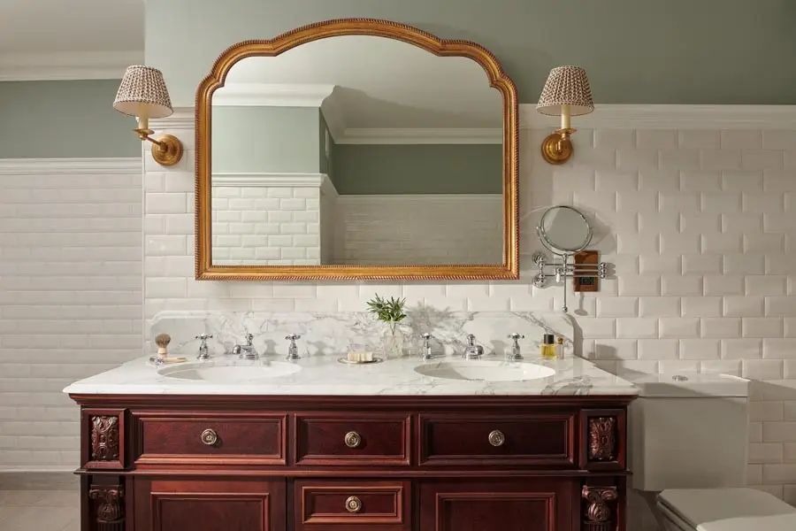 Estate Room - Main House room