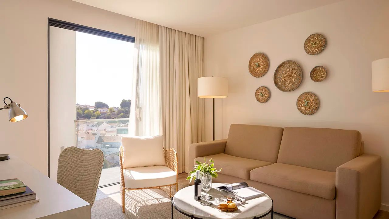 Suite room