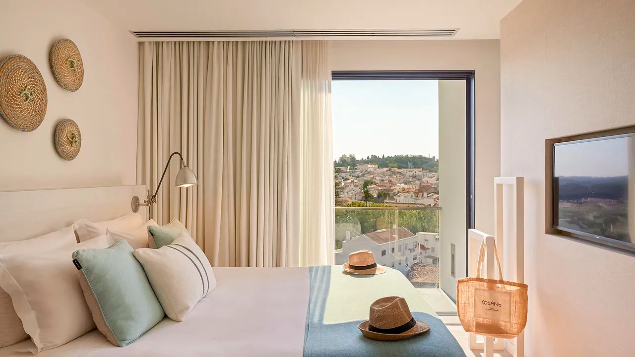 Suite room