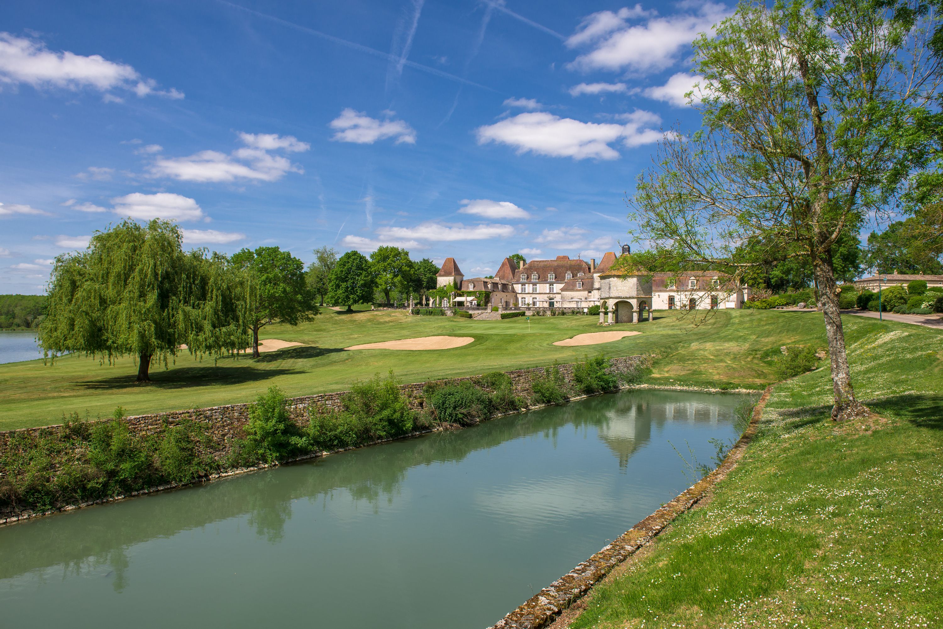 Château des Vigiers cover picture