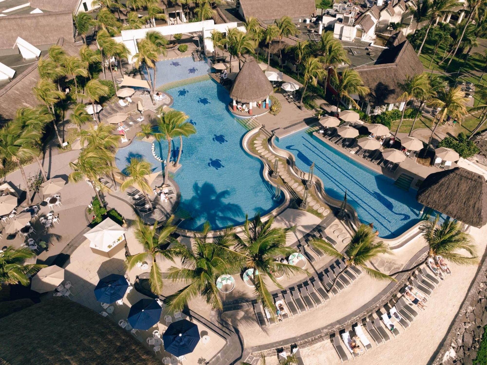 Travel package cover picture