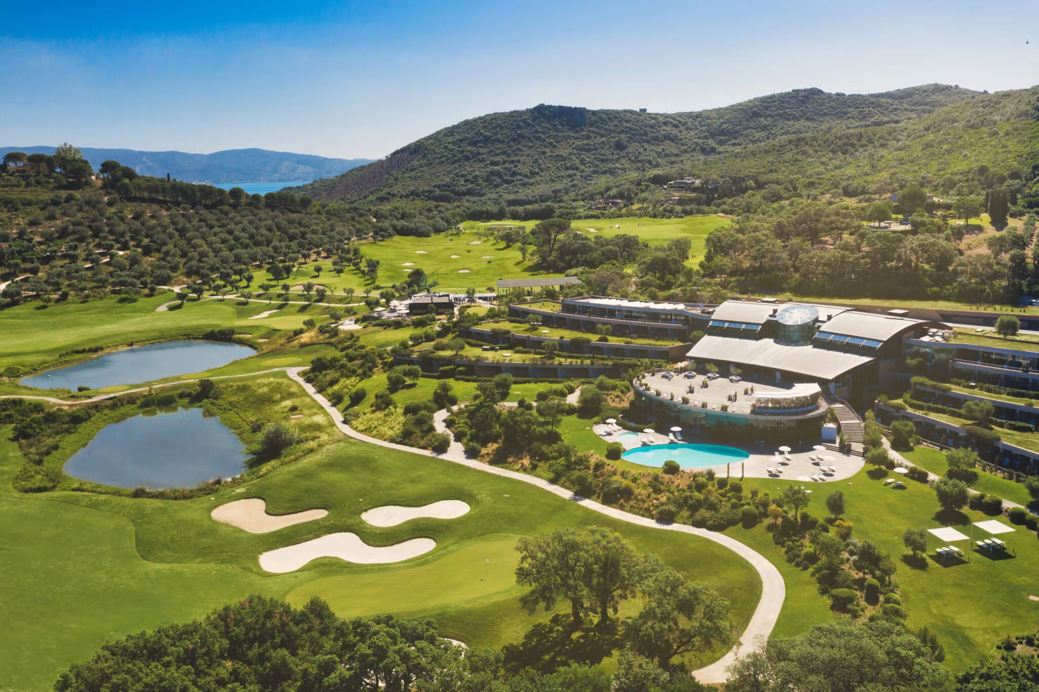 Argentario Golf & Wellness Resort: Tuscany’s Championship Gem Cover Picture