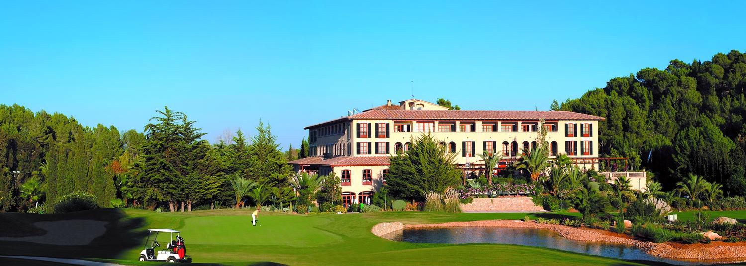 Travel package cover picture