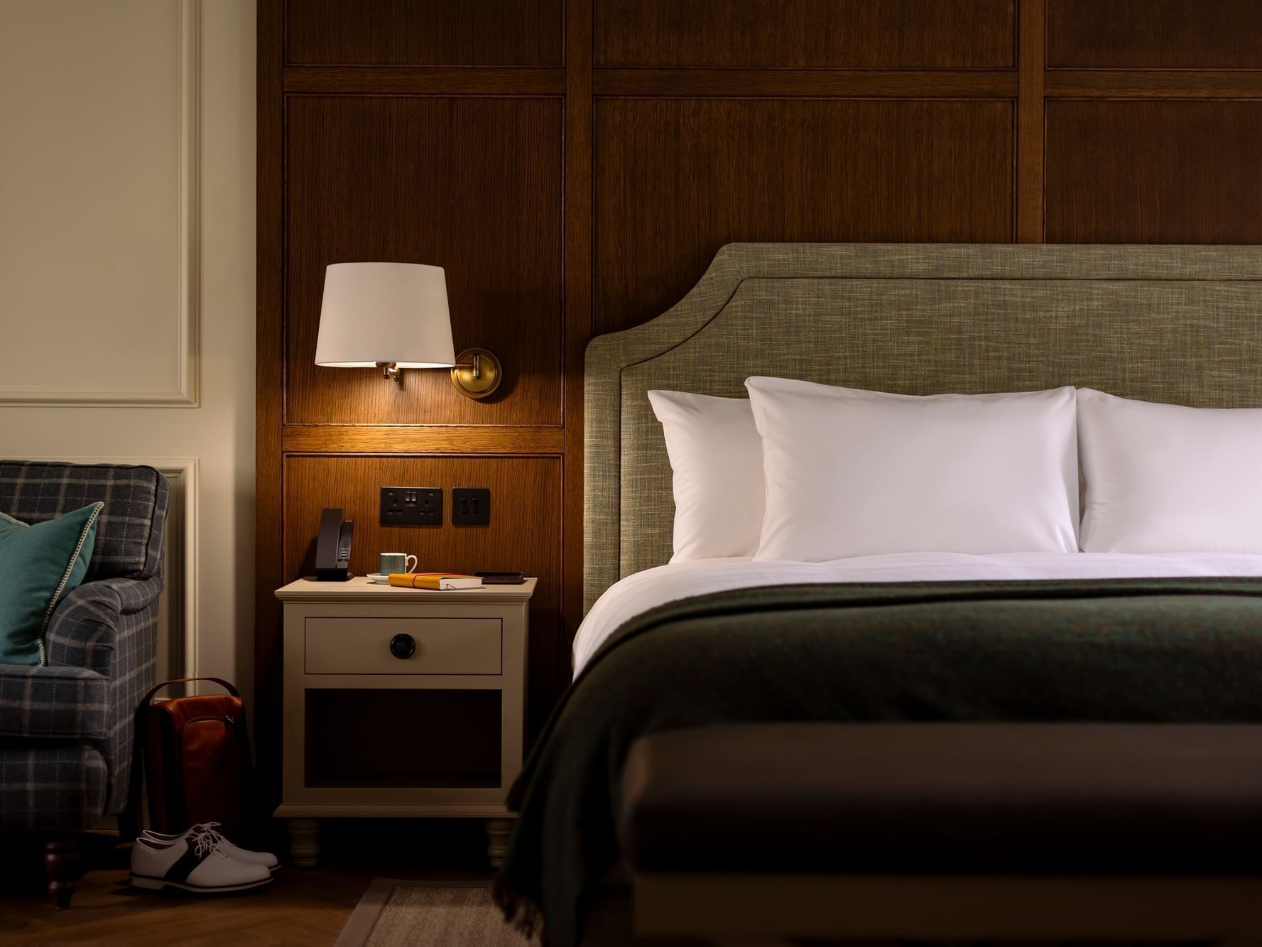 Courtyard Suite room