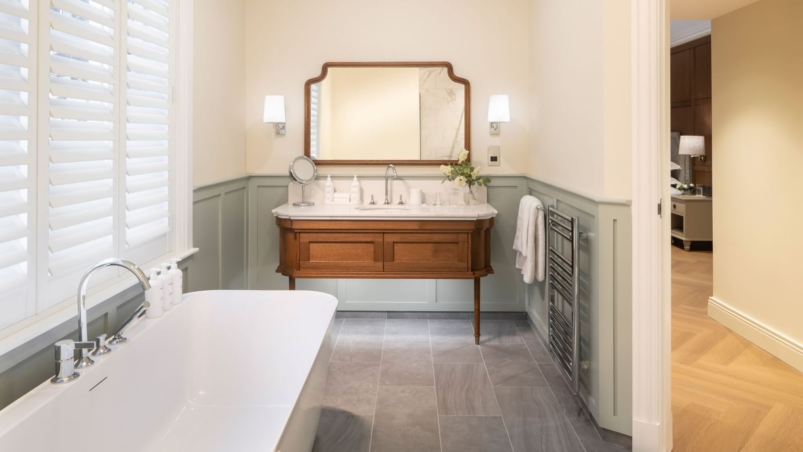 Portrush Suite room