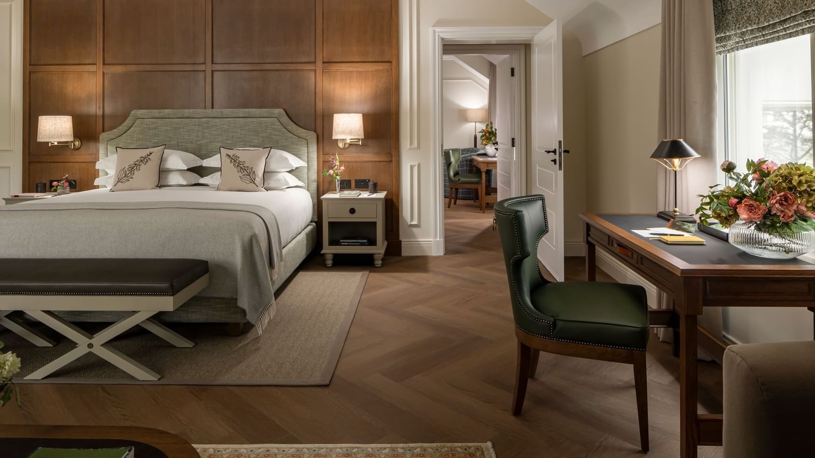 Dunluce Suite room