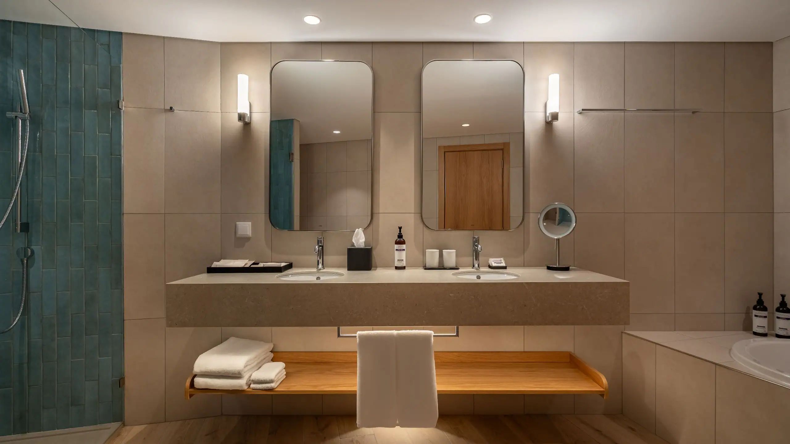 Regency Suite room